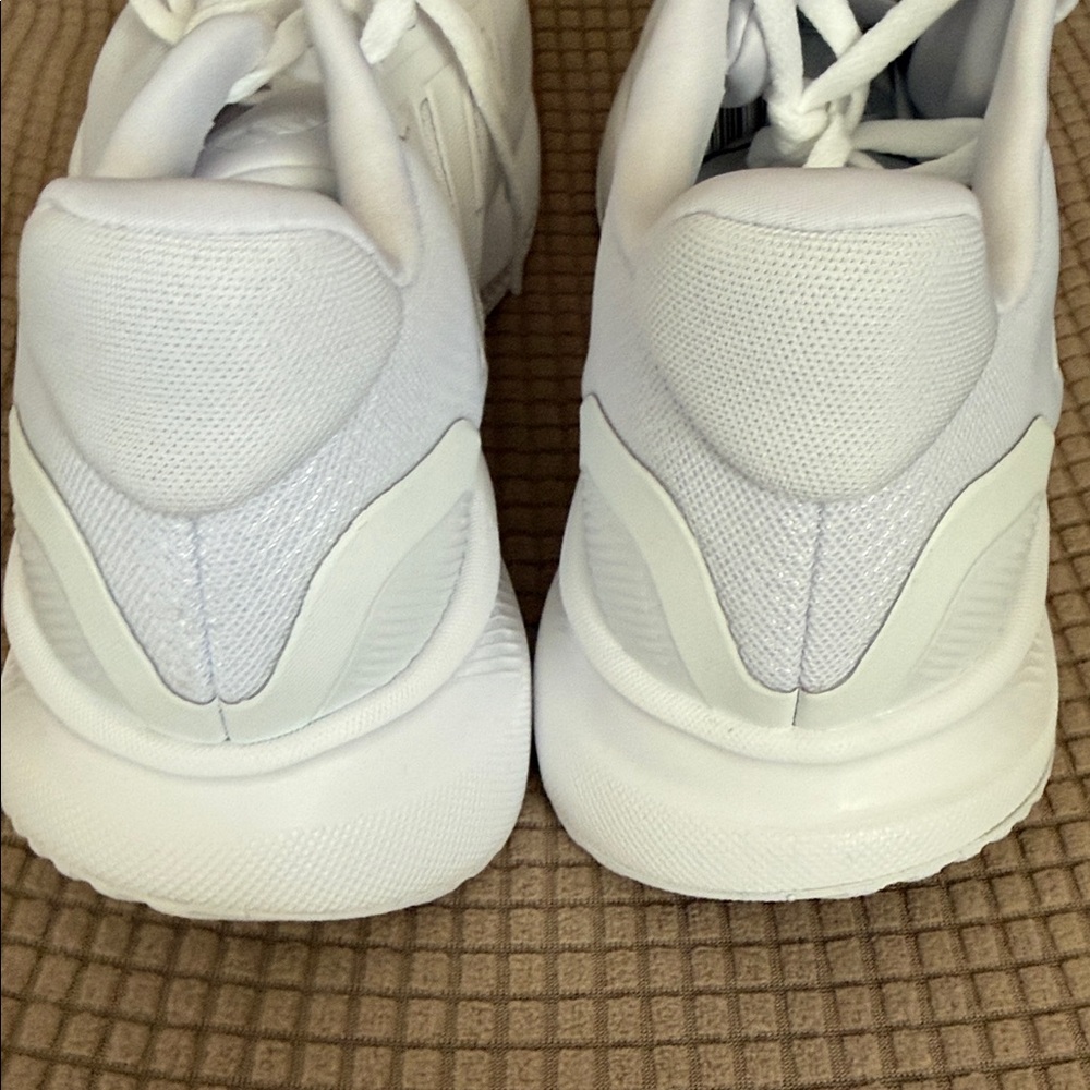 Adidas Women’s size 9-1/2  White Mesh Sneakers New! - Picture 6 of 7